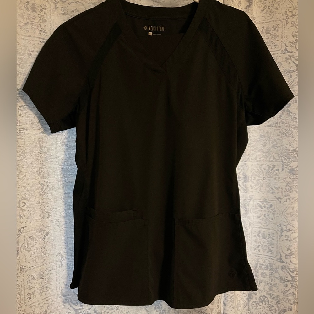 Med Couture scrub set